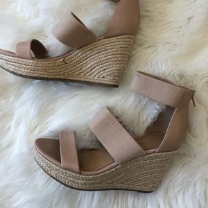 Report Wedges size 6